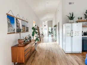 Baltic Loft on Main - Image 3