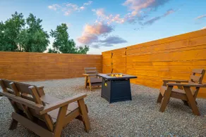 Blue Oasis | Modern 3bd | Walk to River | Fire Pit - Image 4