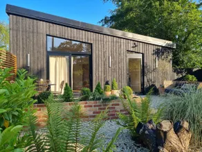 Luxurious rural retreat - Image 3