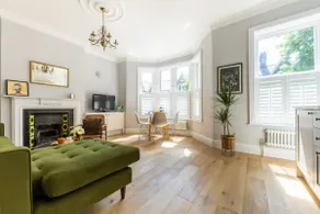 Charming Elegance at The Pontcanna Pearl - Prime Location with Comfort and Style - Image 2