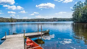 Beautiful Lakefront Lake House near Mt. Sunapee - Image 2