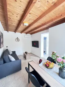 Kosaris Cottage - Image 3