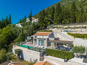Villa Haris with Sea Views and Private Pool - Image 4