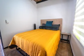 Apartment 4 - Image 3