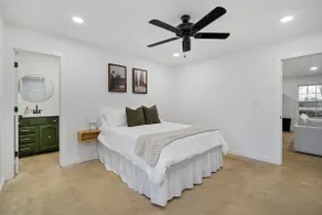 Mulberry Place - Image 5
