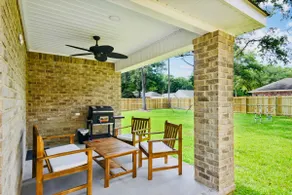 Luxury New Tranquil Retreat-Walk to Waterfront - Image 5