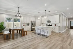 Luxury New Tranquil Retreat-Walk to Waterfront - Image 3