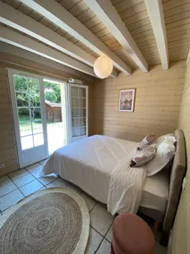 Beach Villa 10 people 3 Bathrooms 3 Toilets - Image 4