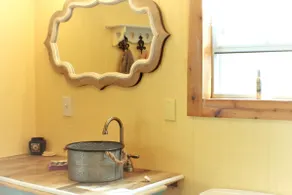 The Bluebonnet Inn - Image 4