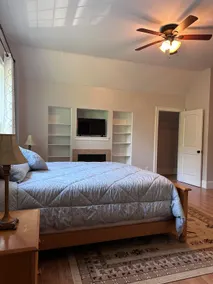 Studio Apartment in Iron Station - Image 3