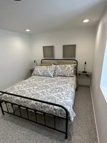 Basement Bliss: Cozy Getaway - Image 2