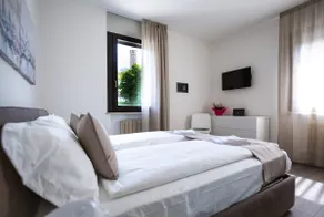 BORGO VERTICALE Luxury Apartments - Image 2
