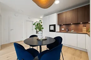 Venture Vacations New Apt Near SmÃ¡ralind Mall With Private Parking - Image 4