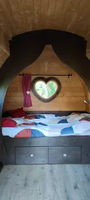 Lovers' cabin - Image 4