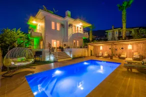 Unique villa in Oludeniz - Image 2