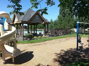 ReloSpecialists-Pool, Playground - Image 3