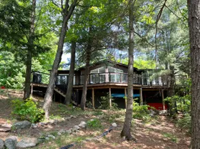 Private Lakehouse in Whitestone - Image 3