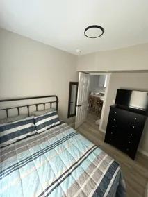 Fully Remodeled Large Home - Image 5