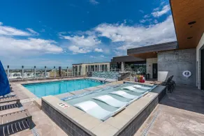 Exceptional 1BD BA-PoolHotTubGymParking- Downtown! - Image 5