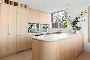 Harbour Bliss - Exquisite Design, Breathtaking Views - Image 2