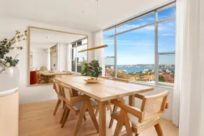 Harbour Bliss - Exquisite Design, Breathtaking Views - Image 3