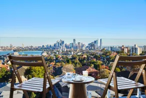 Harbour Bliss - Exquisite Design, Breathtaking Views - Image 5