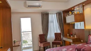 The cozy & luxury room in Podomoro City Deli Medan - Image 2