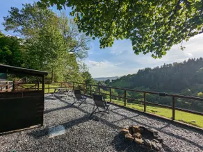 Snowdonia woodland retreat - cosy and secluded - Image 3