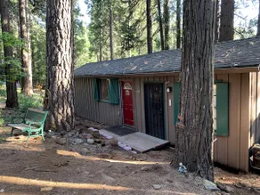 The Little Cabin in the Pines! - Image 2