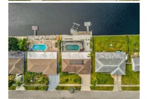 Paradise!Renovated waterfront pool home.Sunsets! - Image 5