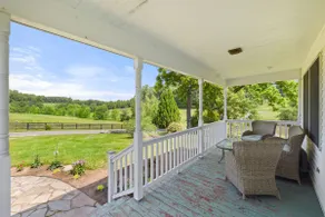 The Farmhouse at Castlebrook Estate - Image 2