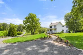 The Farmhouse at Castlebrook Estate - Image 4