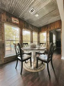 Lake Fork Waterfront Lakehouse with boat dock.    Beautiful and spacious! - Image 5