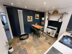 Wolf Hollow, sleeps 4 adults plus 2 extra, Buxton town centre - Image 3