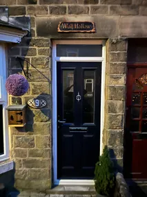 Wolf Hollow, sleeps 4 adults plus 2 extra, Buxton town centre - Image 2