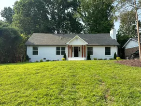 5 bedroom South Charlotte Charmer - Image 5