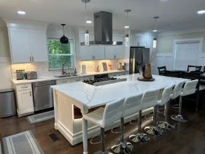 5 bedroom South Charlotte Charmer - Image 2