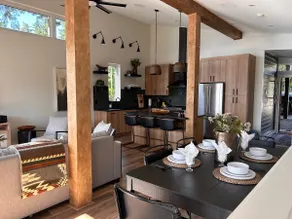Oceanside Retreat - Expansive High Bank Views! - Image 2