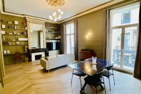 ”General” Superb Haussmanian Air conditioning heart of the city - Image 3