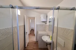 Elegant two-room apartment | Near Rome and the Vatican + WiFi - Image 4