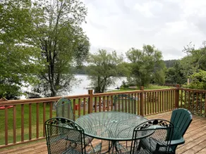 Cozy Cabin on Range Line Lake - Image 3