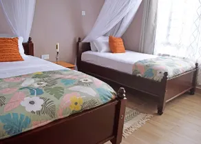 Ilala House, Voi - 2 bed, 2 bath - Image 3