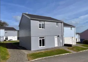 Home in Cornwall - Image 4