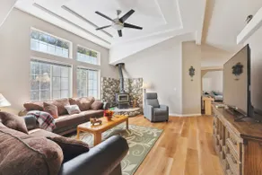 Nature Lover's Lodge : Fast Internet Included - Image 5