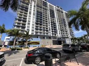 2B/2B apartment in the heart of Doral - Image 2
