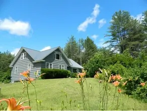 Magic Cottage in Jamaica Vermont - Image 2