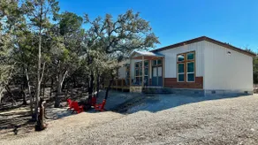 Three Oaks Cabin - Image 3