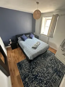 Spacious clean 3 bedroom house - Image 3