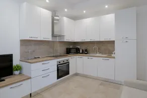 Crissylu Home - Family Friendly - Image 4