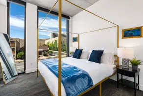 Downtown SLC Luxury 1BD 1BA - Pool HotTub 24hrGym - Image 2